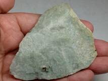 H*D様 ⭕️超希少！特大翡翠　鉱石 原石 天然石 鑑賞石 水石　緑　板　スライ H*D様 ⭕️超希少！特大翡翠 鉱石 原石 天然石 鑑賞石 水石 緑